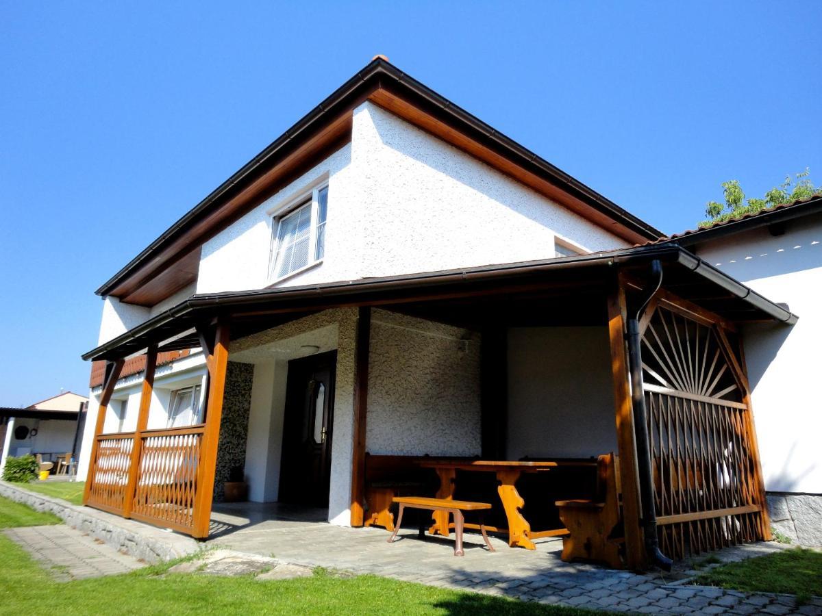 Villa- Caba Kremze Exterior photo